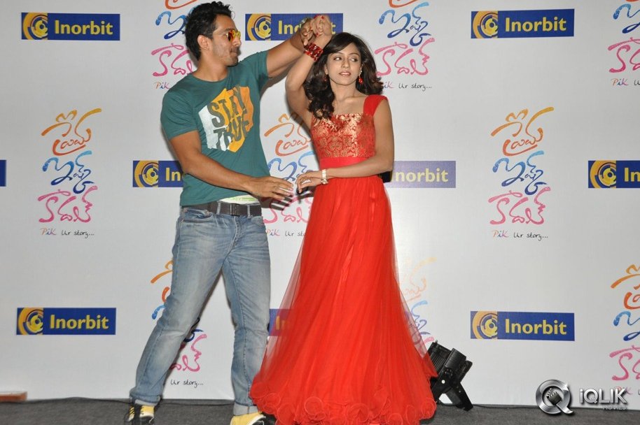 Prema-Ishq-Kaadhal-Platinum-Disc-Function